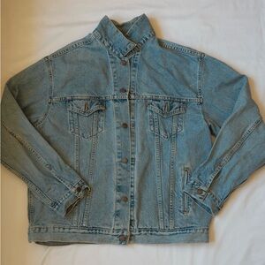 Vintage Levi's denim trucker jacket